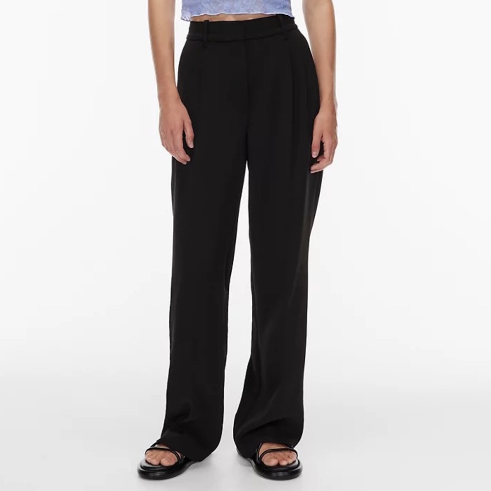 Aritzia Effortless Black Pant 6